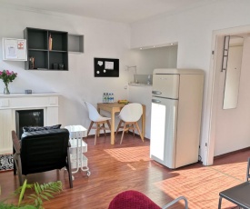 Quiet and comfortable apartment in Düsseldorf