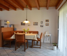 Lovely Holiday Home in Kerpen naer Volacanic Eifel