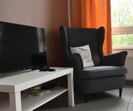 Monteurzimmer mit TV und WLAN, geteiltes Gemeinschaftsbad