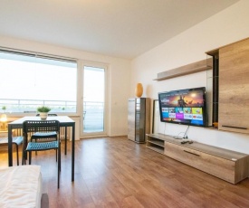 Large 2 Room Apartment with Balcony